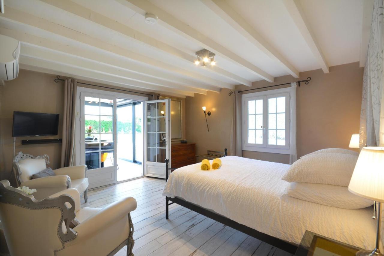 אורנג' Chambres D Hotes Le Mas Julien Piscine Chauffee Adult Only מראה חיצוני תמונה