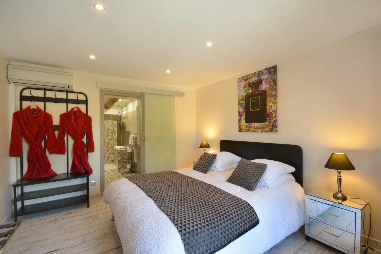 אורנג' Chambres D Hotes Le Mas Julien Piscine Chauffee Adult Only מראה חיצוני תמונה